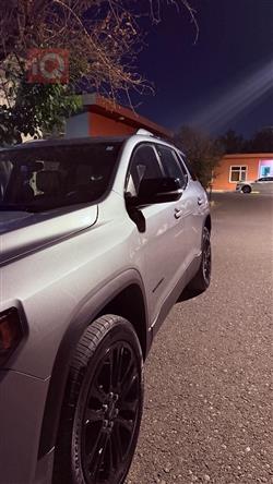 جي ام سي اكاديا